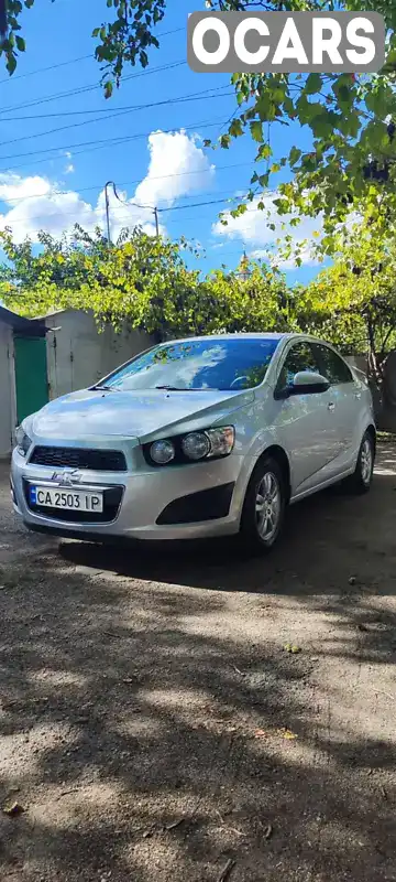 Седан Chevrolet Sonic 2015 1.8 л. Автомат обл. Черкаська, Сміла - Фото 1/21