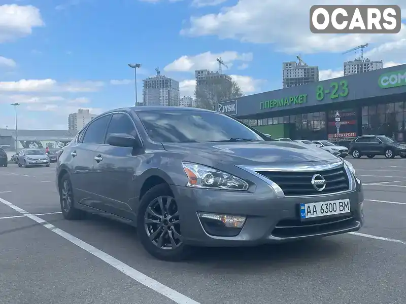 Седан Nissan Altima 2015 2.49 л. Варіатор обл. Київська, Київ - Фото 1/14