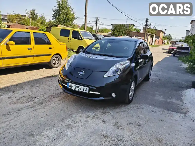 Хэтчбек Nissan Leaf 2014 null_content л. Автомат обл. Винницкая, Винница - Фото 1/13