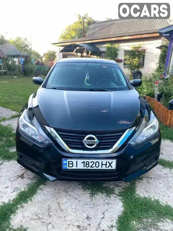 Седан Nissan Altima 2016 2.49 л. Варіатор обл. Полтавська, Миргород - Фото 1/11