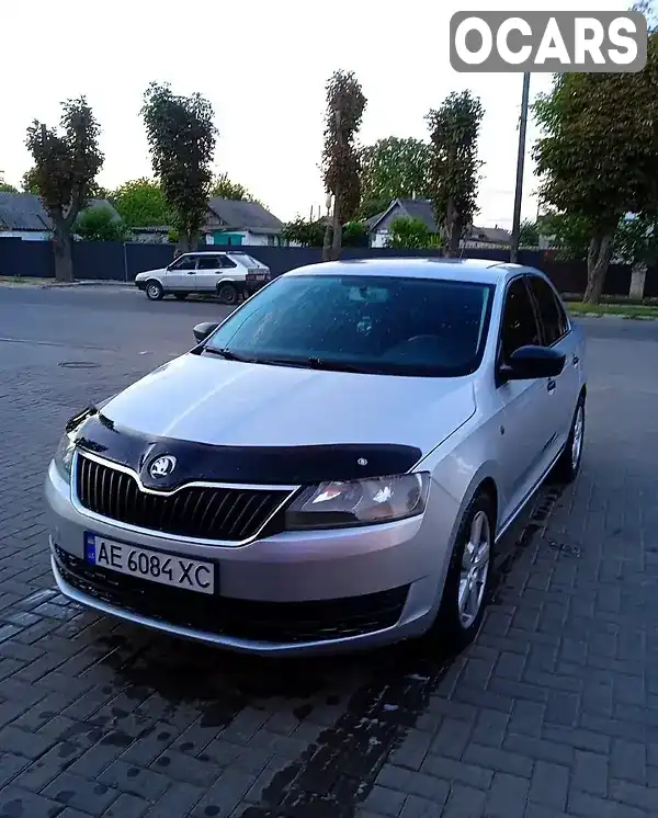 Ліфтбек Skoda Rapid 2014 1.6 л. Ручна / Механіка обл. Дніпропетровська, Дніпро (Дніпропетровськ) - Фото 1/10