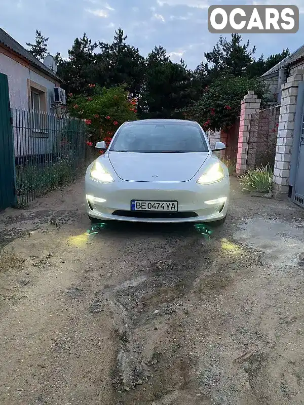 Седан Tesla Model 3 2022 null_content л. обл. Миколаївська, Вознесенськ - Фото 1/4