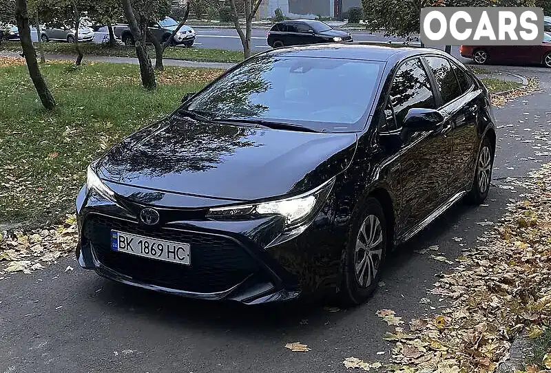 Седан Toyota Corolla 2020 1.8 л. Автомат обл. Львовская, Львов - Фото 1/21