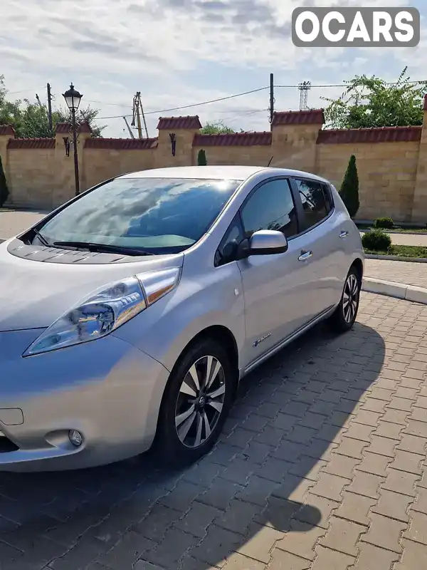 Хэтчбек Nissan Leaf 2016 null_content л. Автомат обл. Одесская, Измаил - Фото 1/8