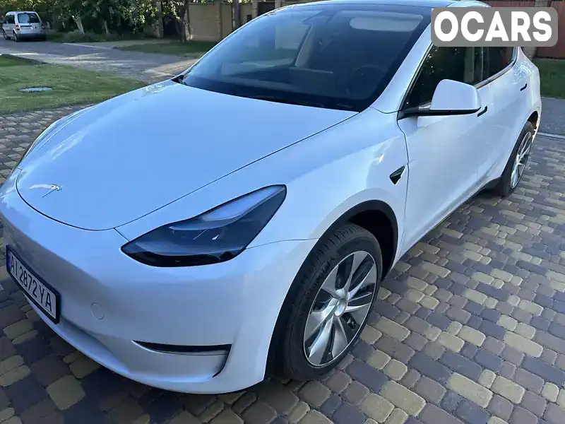 Внедорожник / Кроссовер Tesla Model Y 2022 null_content л. обл. Киевская, Киев - Фото 1/11