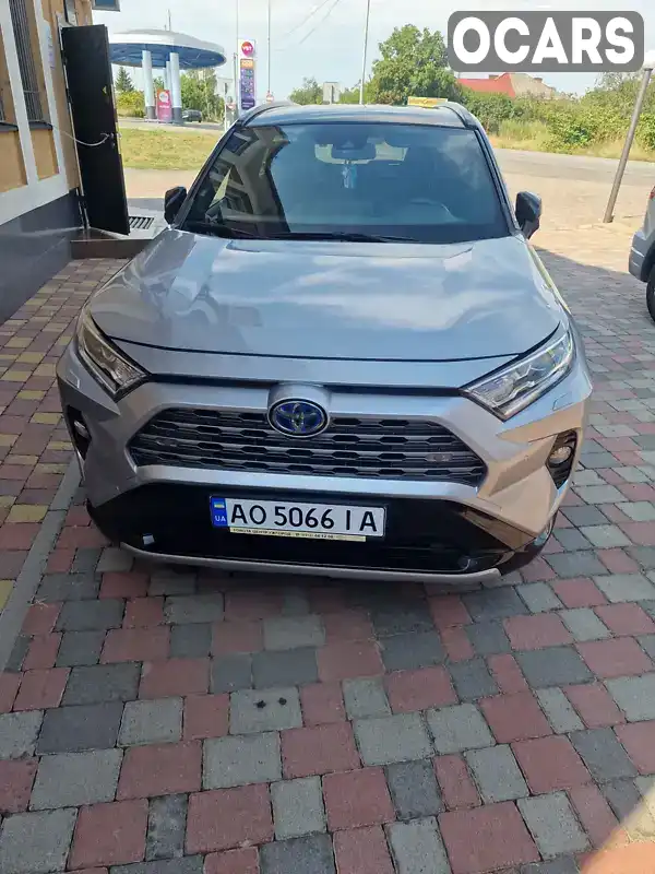 Позашляховик / Кросовер Toyota RAV4 2019 2.49 л. Автомат обл. Закарпатська, Ужгород - Фото 1/3