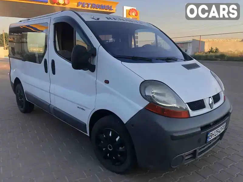 Мінівен Renault Trafic 2004 2.46 л. Ручна / Механіка обл. Одеська, Роздільна - Фото 1/11