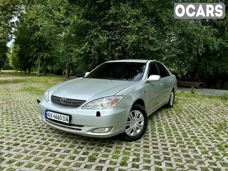 Седан Toyota Camry 2003 2.4 л. Ручна / Механіка обл. Харківська, Люботин - Фото 1/8