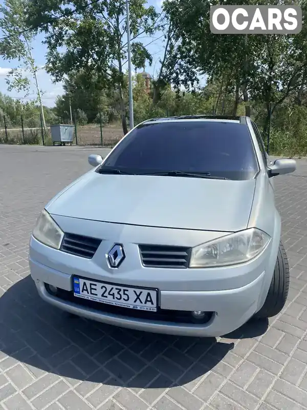 Хетчбек Renault Megane 2004 2 л. Ручна / Механіка обл. Дніпропетровська, Дніпро (Дніпропетровськ) - Фото 1/20