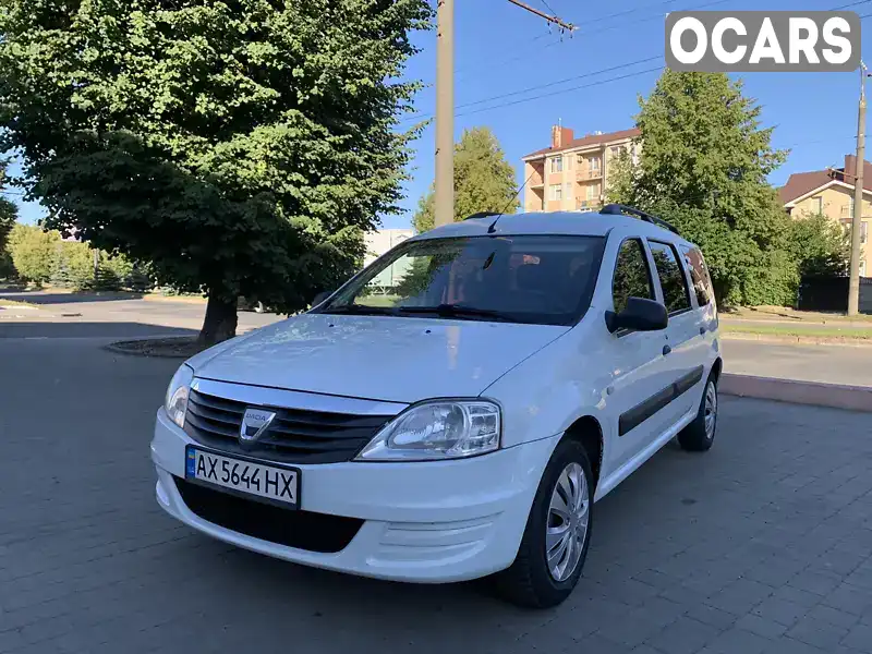 Седан Dacia Logan 2009 1.6 л. Ручна / Механіка обл. Волинська, Луцьк - Фото 1/17