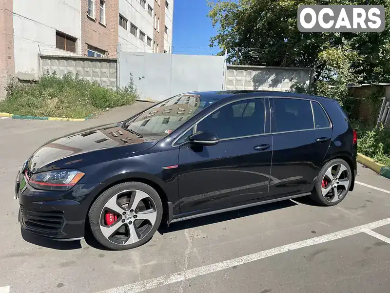 Хэтчбек Volkswagen Golf GTI 2017 1.98 л. Автомат обл. Киевская, Киев - Фото 1/17