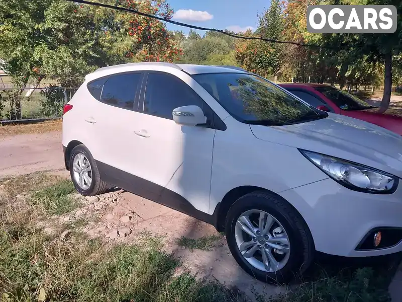 Внедорожник / Кроссовер Hyundai ix35 2013 2 л. Ручная / Механика обл. Черниговская, Нежин - Фото 1/21