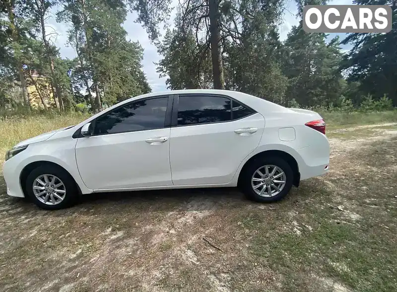 Седан Toyota Corolla 2014 1.6 л. Автомат обл. Сумська, Суми - Фото 1/21