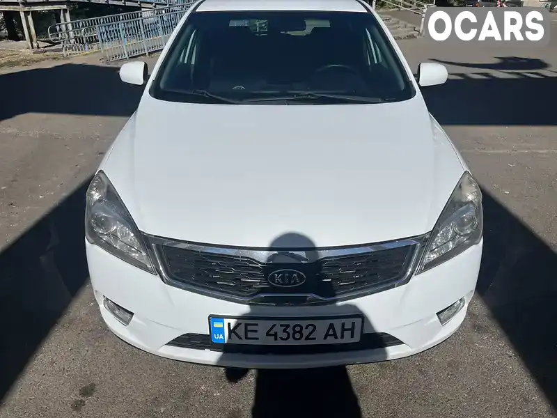 Хетчбек Kia Ceed 2010 1.59 л. Ручна / Механіка обл. Київська, Київ - Фото 1/18