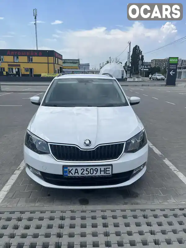 Универсал Skoda Fabia 2015 1.42 л. Автомат обл. Киевская, Киев - Фото 1/17