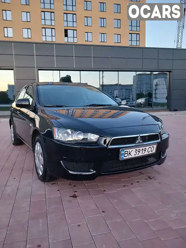 Седан Mitsubishi Lancer 2011 1.5 л. Ручна / Механіка обл. Рівненська, Рівне - Фото 1/21