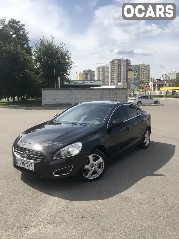 Седан Volvo S60 2013 2.5 л. Автомат обл. Киевская, Бровары - Фото 1/21