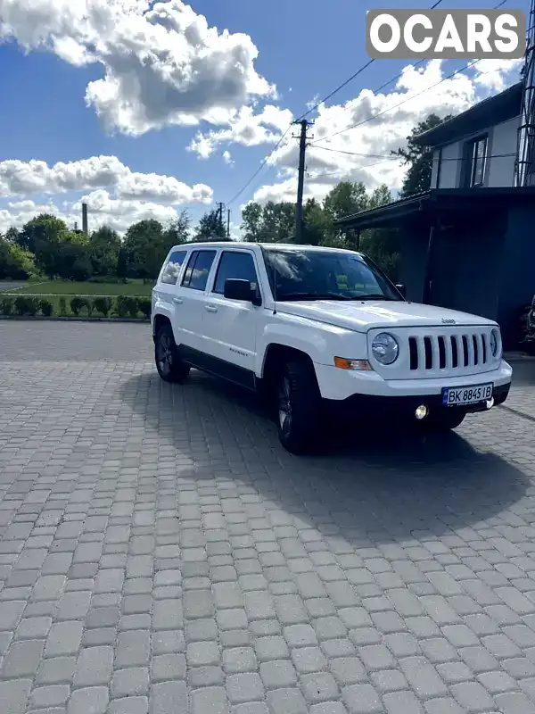 Внедорожник / Кроссовер Jeep Patriot 2015 2.36 л. Автомат обл. Ровенская, Рокитное - Фото 1/15