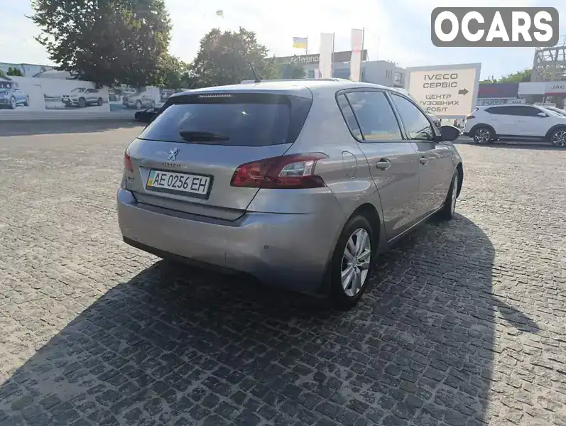 Хэтчбек Peugeot 308 2015 1.59 л. Ручная / Механика обл. Днепропетровская, Днепр (Днепропетровск) - Фото 1/21