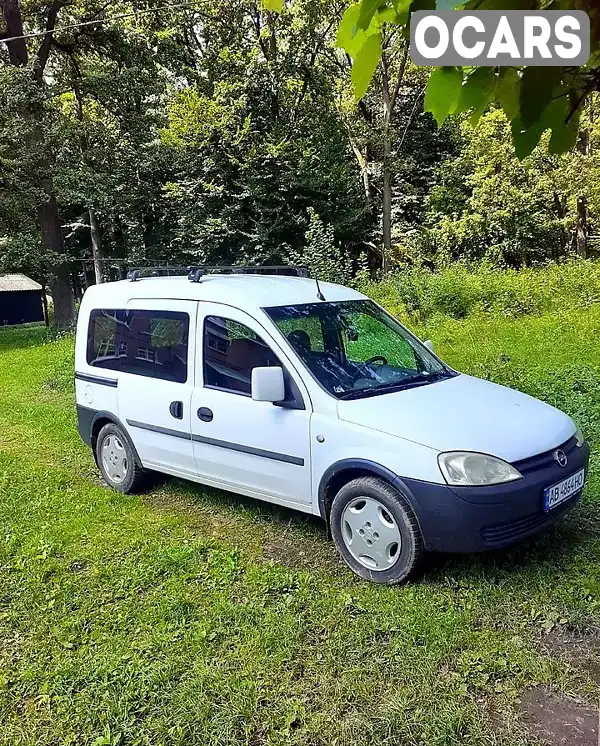 Минивэн Opel Combo 2003 1.7 л. Ручная / Механика обл. Винницкая, Калиновка - Фото 1/11