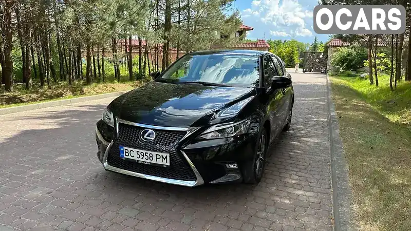 Хэтчбек Lexus CT 2020 1.8 л. Вариатор обл. Львовская, Львов - Фото 1/21