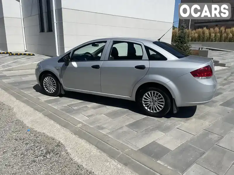 Седан Fiat Linea 2011 1.25 л. Ручна / Механіка обл. Черкаська, Сміла - Фото 1/20