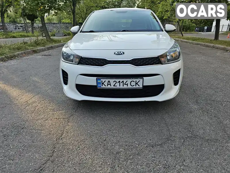 Седан Kia Rio 2017 1.59 л. Автомат обл. Київська, Київ - Фото 1/8