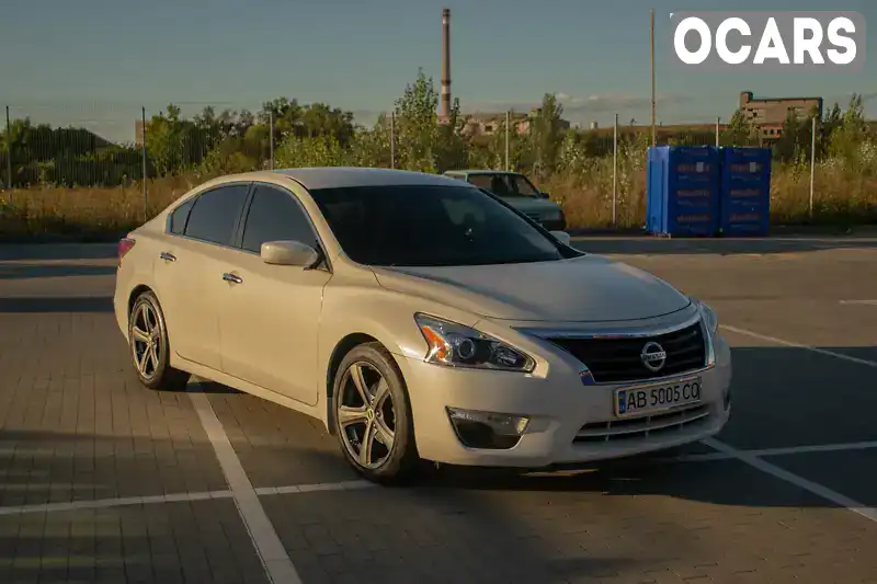 Седан Nissan Altima 2014 2.49 л. Варіатор обл. Вінницька, Вінниця - Фото 1/20