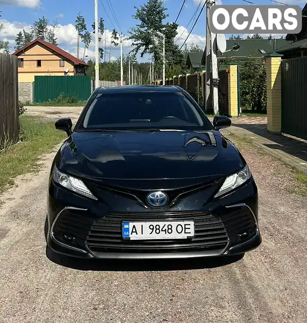 Седан Toyota Camry 2021 2.49 л. Вариатор обл. Киевская, Вышгород - Фото 1/16