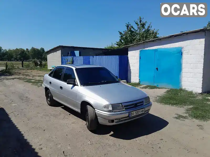 Седан Opel Astra 1993 1.6 л. Ручна / Механіка обл. Полтавська, Чутове - Фото 1/12