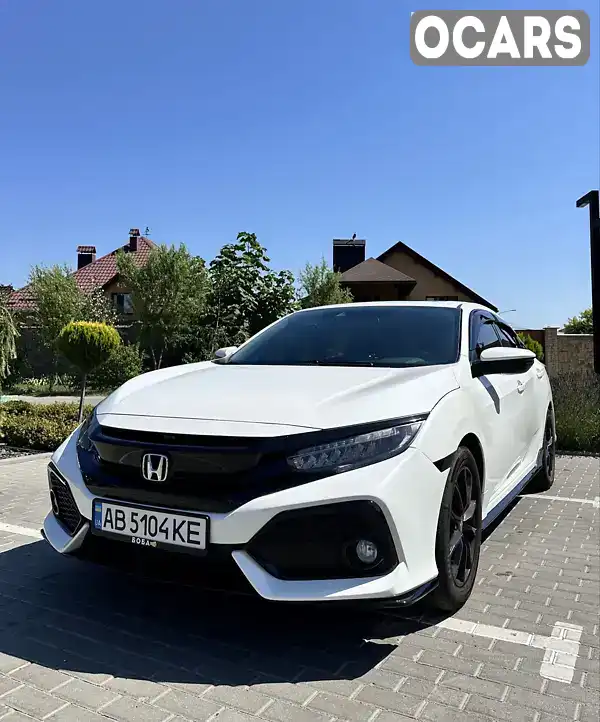 Хэтчбек Honda Civic 2017 1.5 л. Вариатор обл. Винницкая, Винница - Фото 1/17