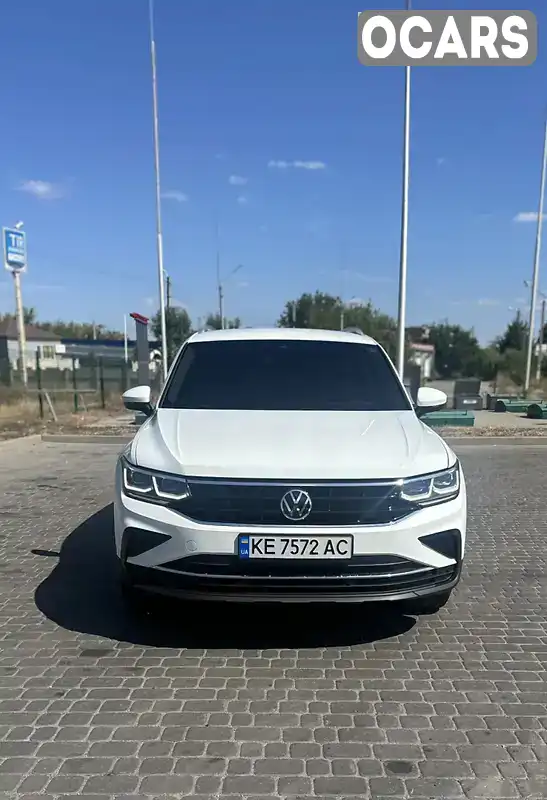 Внедорожник / Кроссовер Volkswagen Tiguan 2021 1.97 л. Автомат обл. Киевская, Киев - Фото 1/21