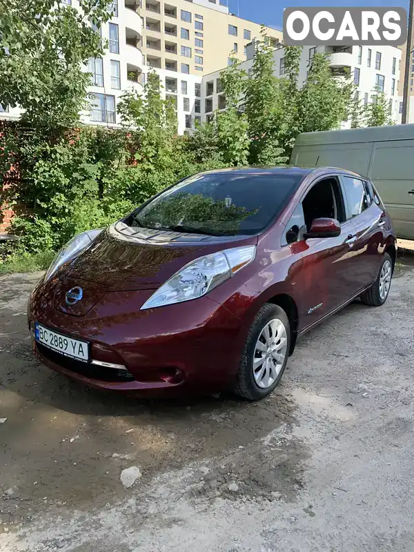 Хэтчбек Nissan Leaf 2017 null_content л. Вариатор обл. Киевская, Киев - Фото 1/21