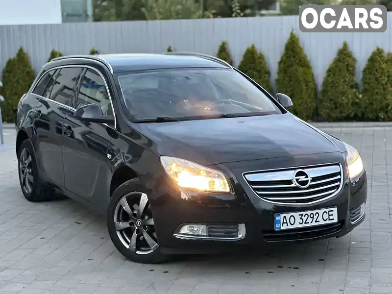 Универсал Opel Insignia 2010 2 л. Ручная / Механика обл. Львовская, Львов - Фото 1/21