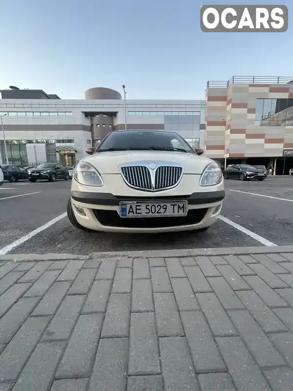 Хетчбек Lancia Ypsilon 2006 1.37 л. Ручна / Механіка обл. Дніпропетровська, Дніпро (Дніпропетровськ) - Фото 1/21