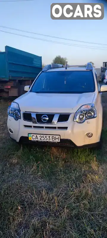 Внедорожник / Кроссовер Nissan X-Trail 2012 2 л. Вариатор обл. Черкасская, Каменка - Фото 1/11