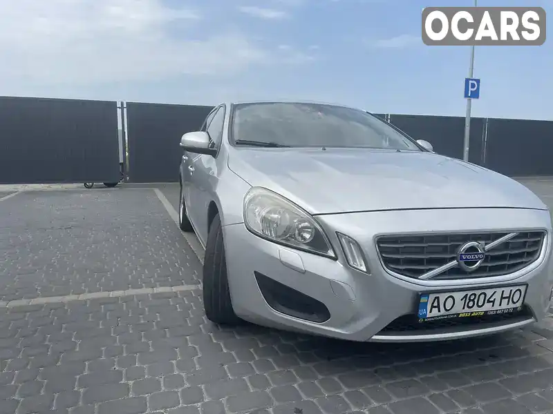 Універсал Volvo V60 2011 1.56 л. Ручна / Механіка обл. Закарпатська, Мукачево - Фото 1/21