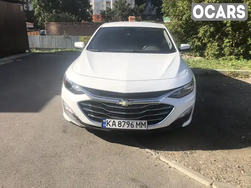 Седан Chevrolet Malibu 2016 1.8 л. Автомат обл. Київська, Київ - Фото 1/21