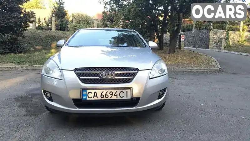 Хэтчбек Kia Ceed 2007 1.58 л. Ручная / Механика обл. Черкасская, Смела - Фото 1/13