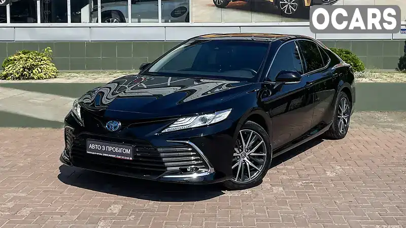 Седан Toyota Camry 2022 2.49 л. Вариатор обл. Черновицкая, Черновцы - Фото 1/20