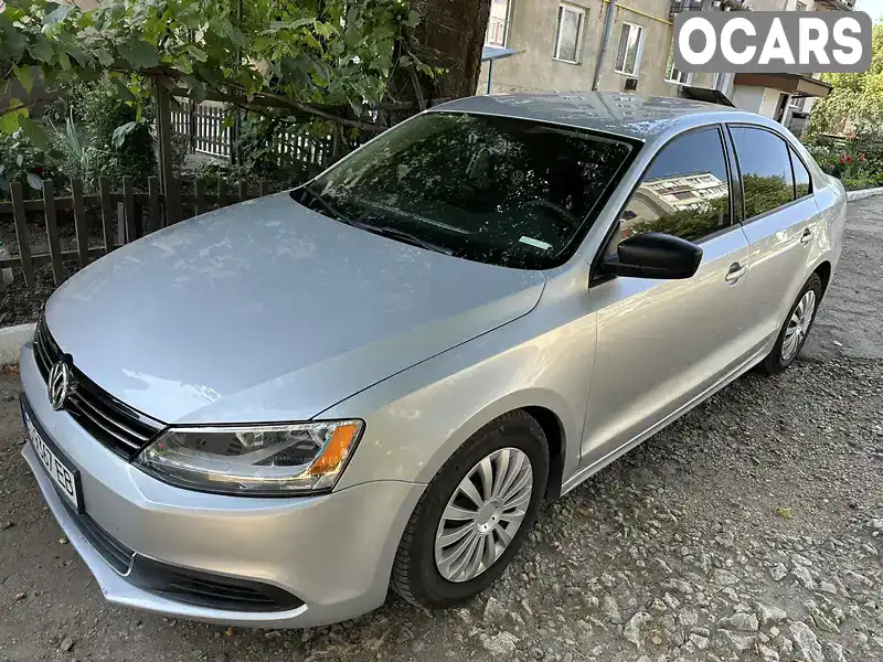 Седан Volkswagen Jetta 2013 2 л. Автомат обл. Тернопільська, Зборів - Фото 1/16