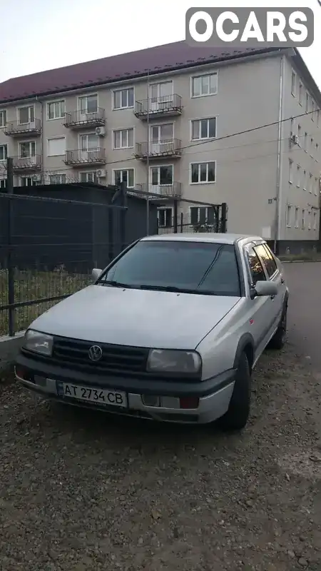 Седан Volkswagen Vento 1993 1.78 л. Ручна / Механіка обл. Івано-Франківська, Калуш - Фото 1/3