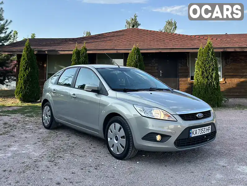 Хэтчбек Ford Focus 2010 1.6 л. Ручная / Механика обл. Киевская, Киев - Фото 1/21