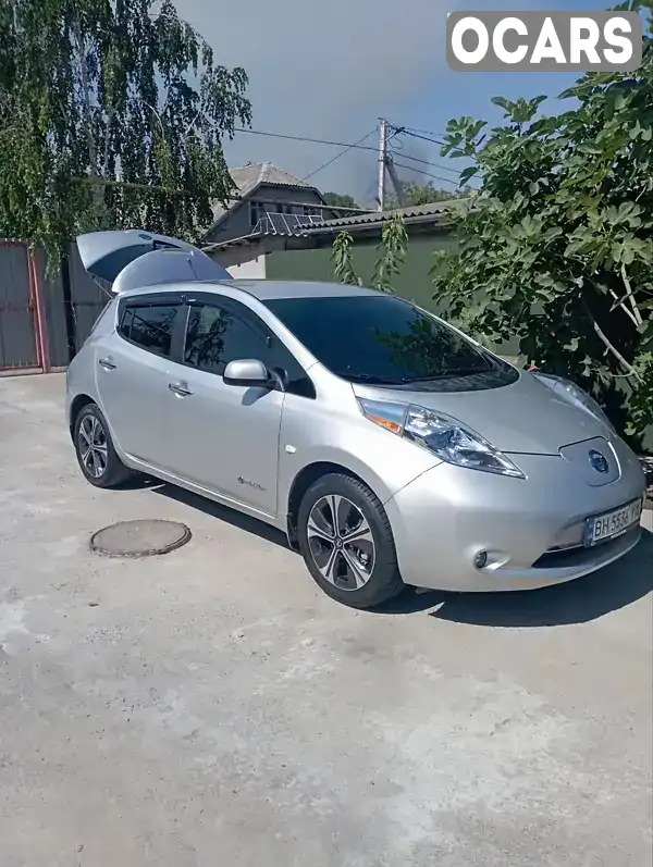 Хэтчбек Nissan Leaf 2013 null_content л. Автомат обл. Одесская, Одесса - Фото 1/21