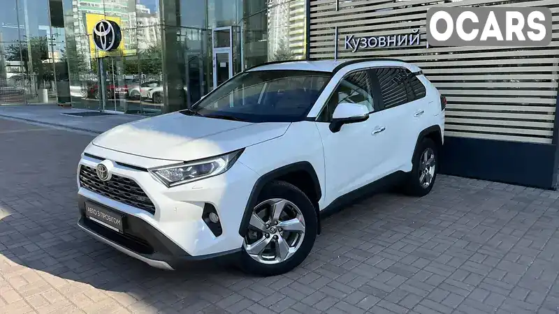 Внедорожник / Кроссовер Toyota RAV4 2021 1.99 л. Вариатор обл. Киевская, Киев - Фото 1/19