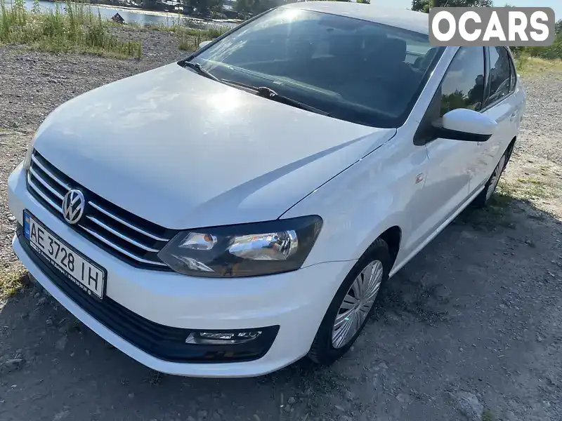 Седан Volkswagen Polo 2017 1.4 л. Автомат обл. Дніпропетровська, Дніпро (Дніпропетровськ) - Фото 1/7