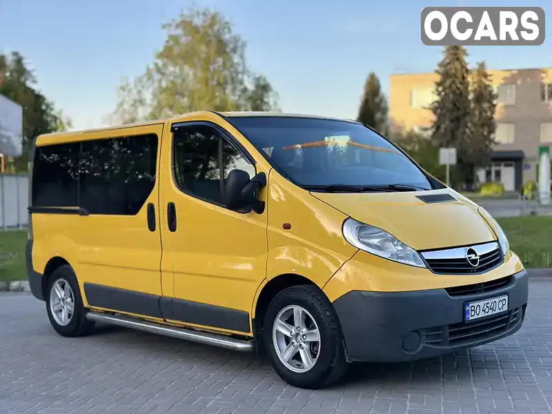 Минивэн Opel Vivaro 2007 2 л. Ручная / Механика обл. Тернопольская, Тернополь - Фото 1/21