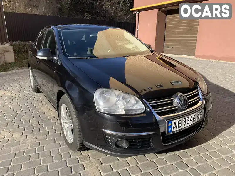 Седан Volkswagen Jetta 2007 1.6 л. Автомат обл. Вінницька, Вінниця - Фото 1/8