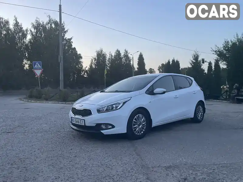 Хетчбек Kia Ceed 2013 1.6 л. Автомат обл. Сумська, Суми - Фото 1/21