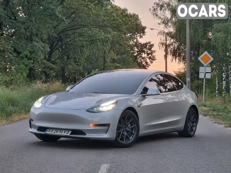 Седан Tesla Model 3 2018 null_content л. Автомат обл. Харьковская, Харьков - Фото 1/21